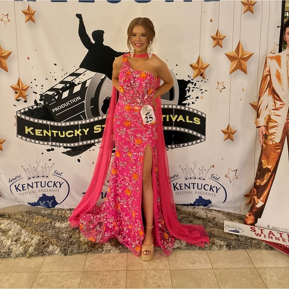 Hot Pink prom/ pageant gown - Picture 2 of 3